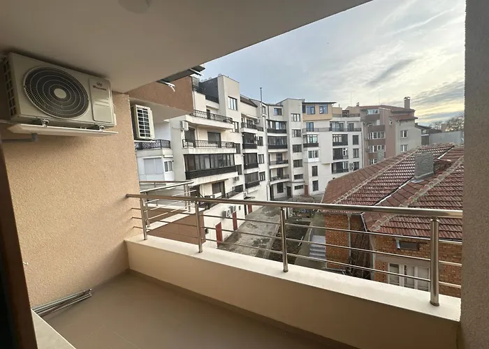 хрис Διαμέρισμα Ντόμπριτς